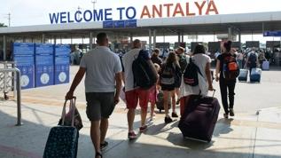 Turizm gelirinde hedef 64 milyar dolar