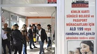 Nüfus müdürlüklerinde ehliyet yoğunluğu: Süre bugün sona eriyor