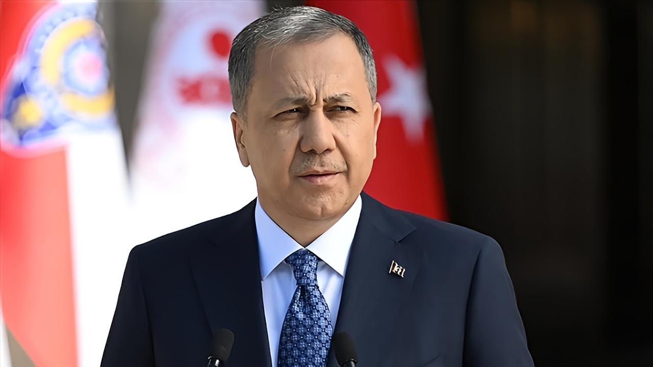 Bakan Yerlikaya'dan oyuncu Engin Çağlar'a başsağlığı mesajı: Trafik kültürünü hep beraber oluşturmalıyız!