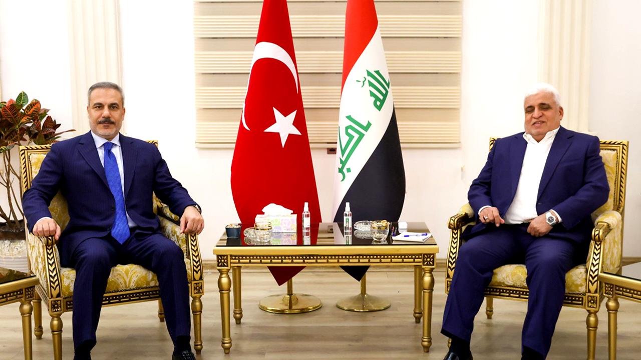 Dışişleri Bakanı Hakan Fidan, Bağdat'ta İran destekli Haşdi Şabilerin Komisyon Başkanı ile görüştü