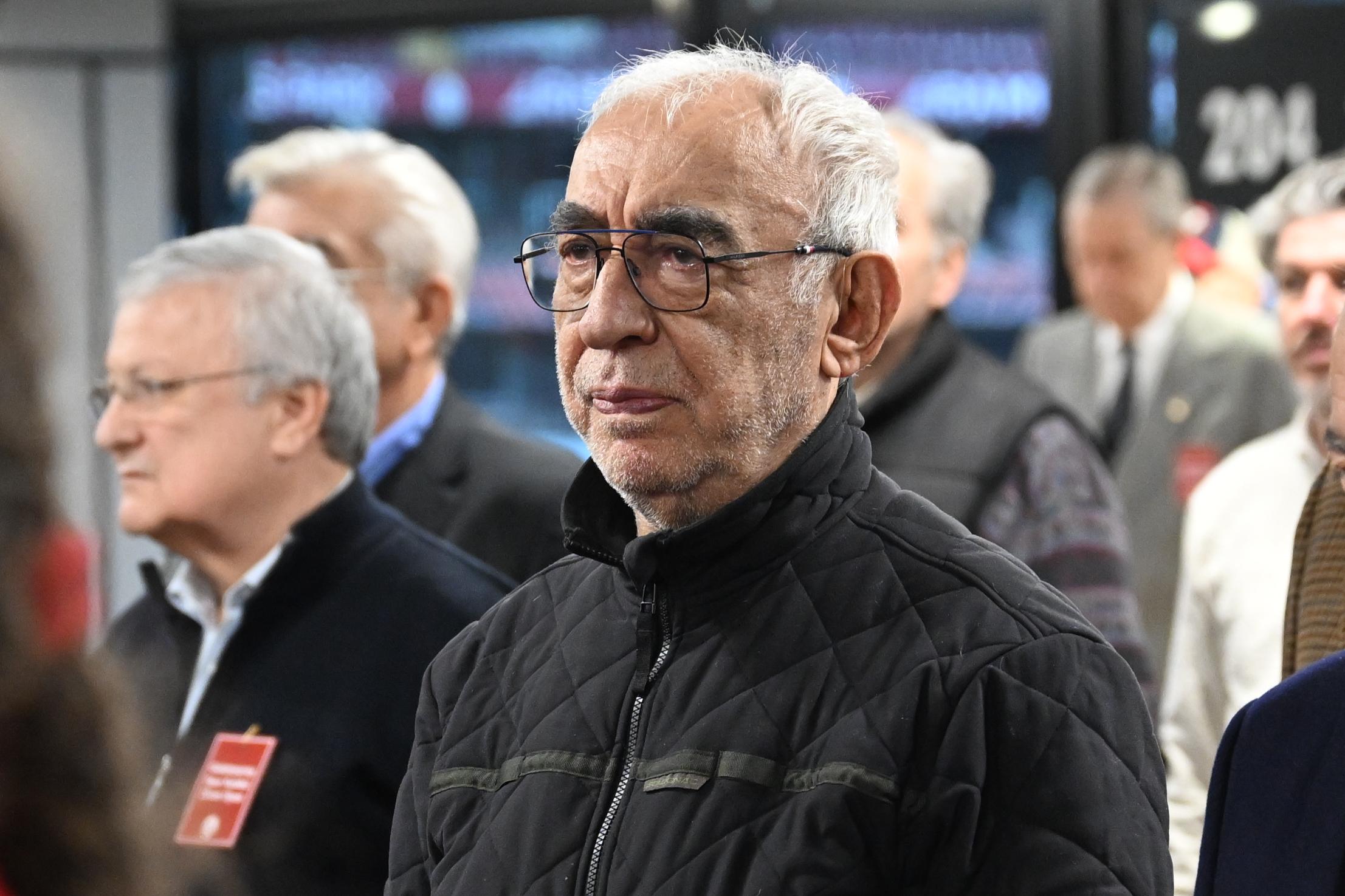 Yeşilçam efsanesi Şener Şen'in gerçek ismi bakın aslında neymiş!