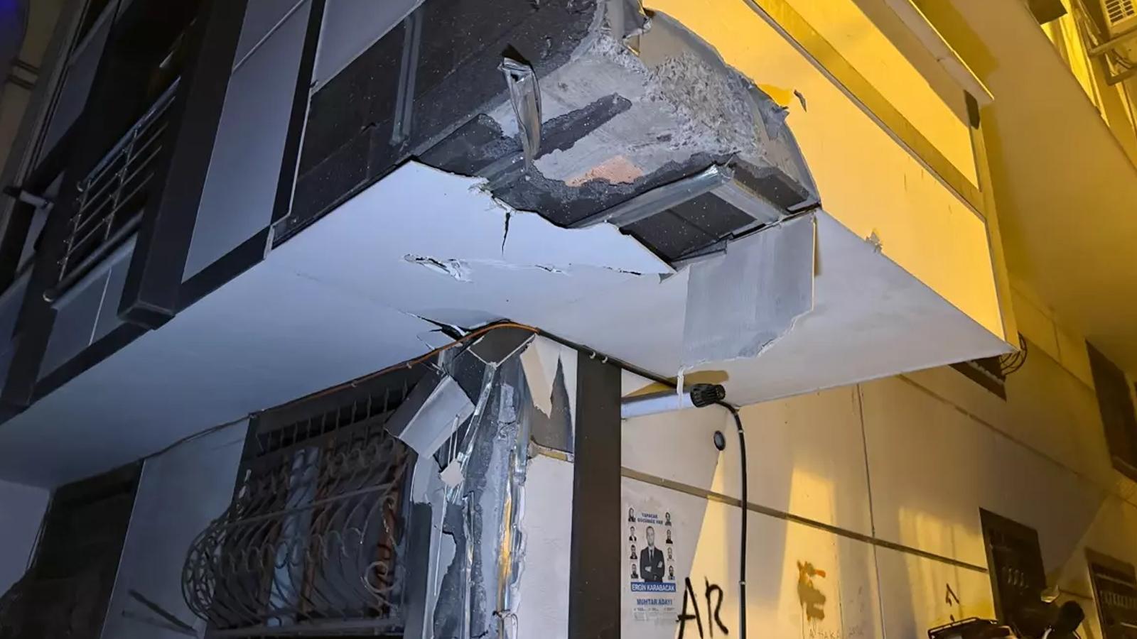 Eyüpsultan'da sokağa dalan vinç dehşet saçtı