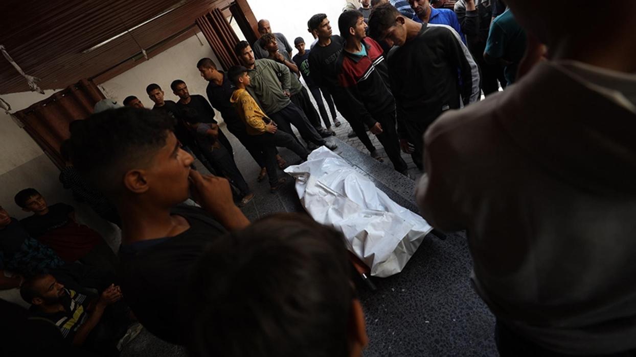 Katil İsrail'in Gazze saldırılarında can kaybı 68 bin 872'ye çıktı