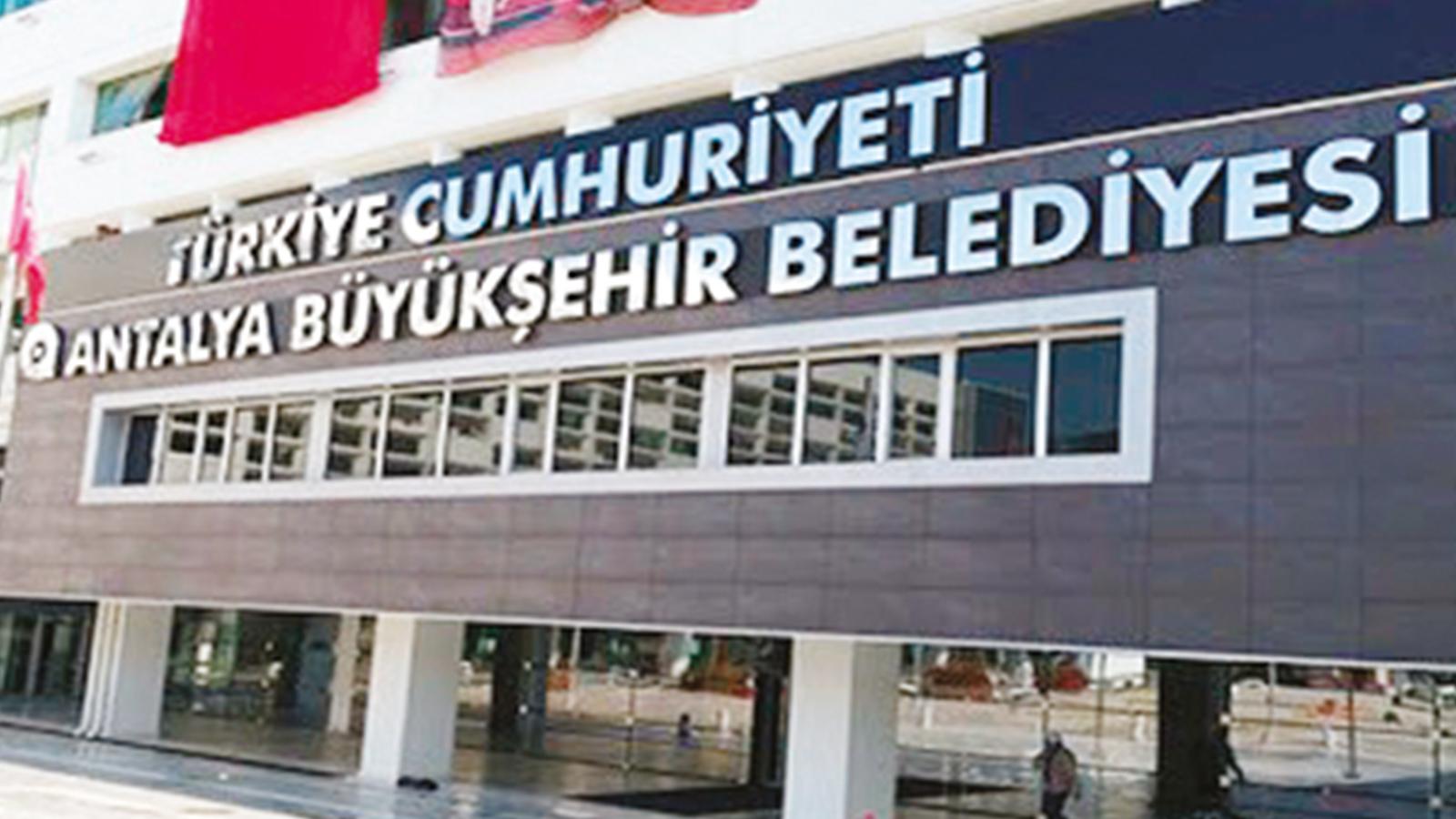 Antalya'daki rüşvet soruşturmasında yeni dalga: Gözaltılar var