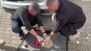 Bursa'da zehir tacirlerine darbe