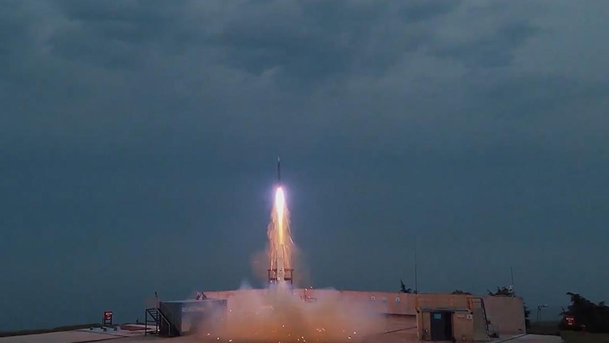 Gök Vatan'ın çevik koruyucusu HİSAR-D RF hava savunma füzesinden hedefe tam isabet