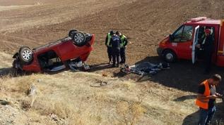 Konya'da devrilen otomobildeki 1 kişi öldü, 2 kişi yaralandı