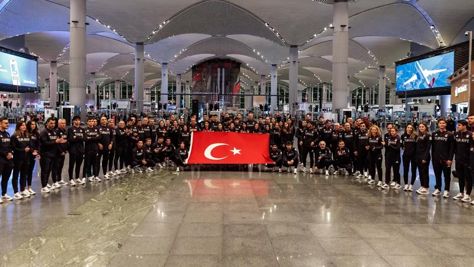 Milli sporcular, 6. İslami Dayanışma Oyunları için Riyad'a gitti