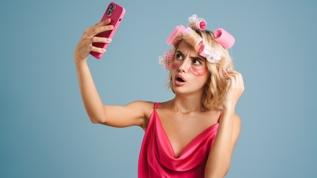 Sosyal medya beden algısını bozuyor: Algoritmalar narsisizmi besliyor