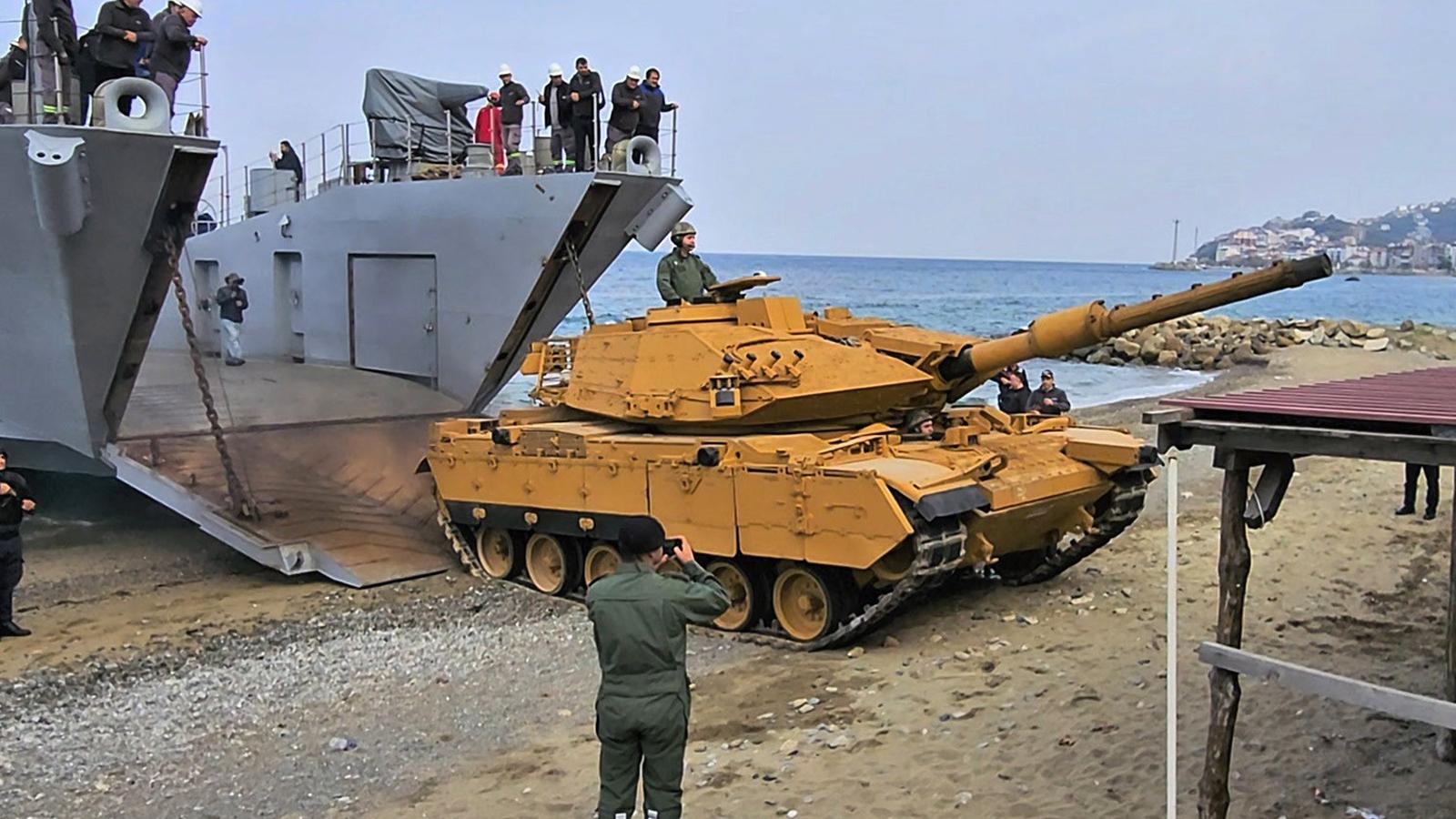 Mavi Vatan'a yerli ve milli güç: Ç-159 bir testi daha geçti