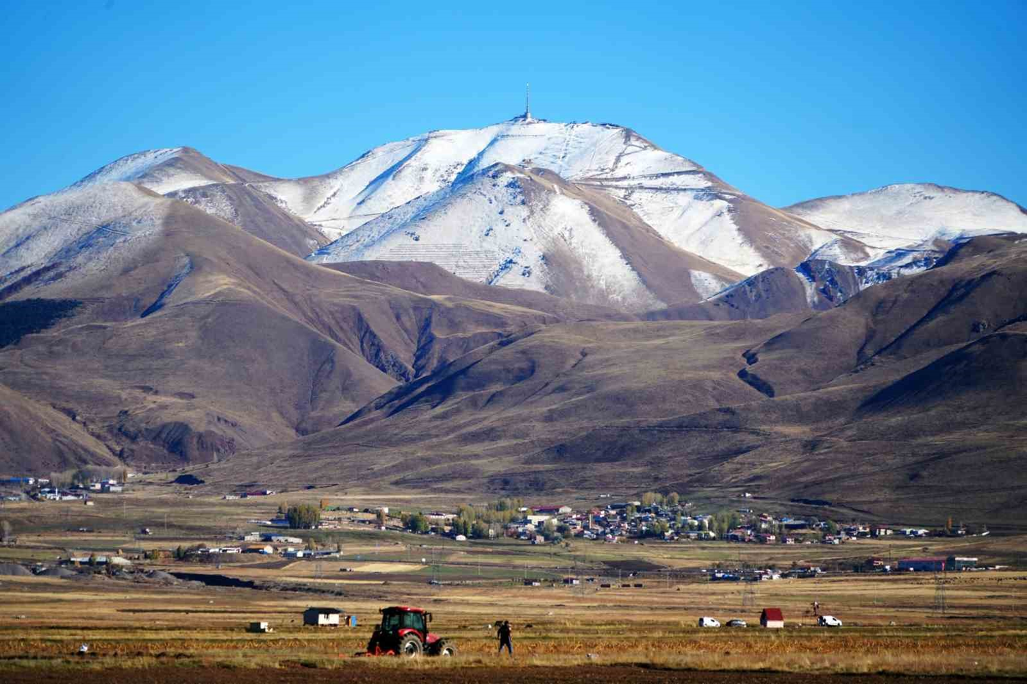 Petrol, Türk arşivinden çıktı! Ruslar 93 yıl önce peşinden koşmuş