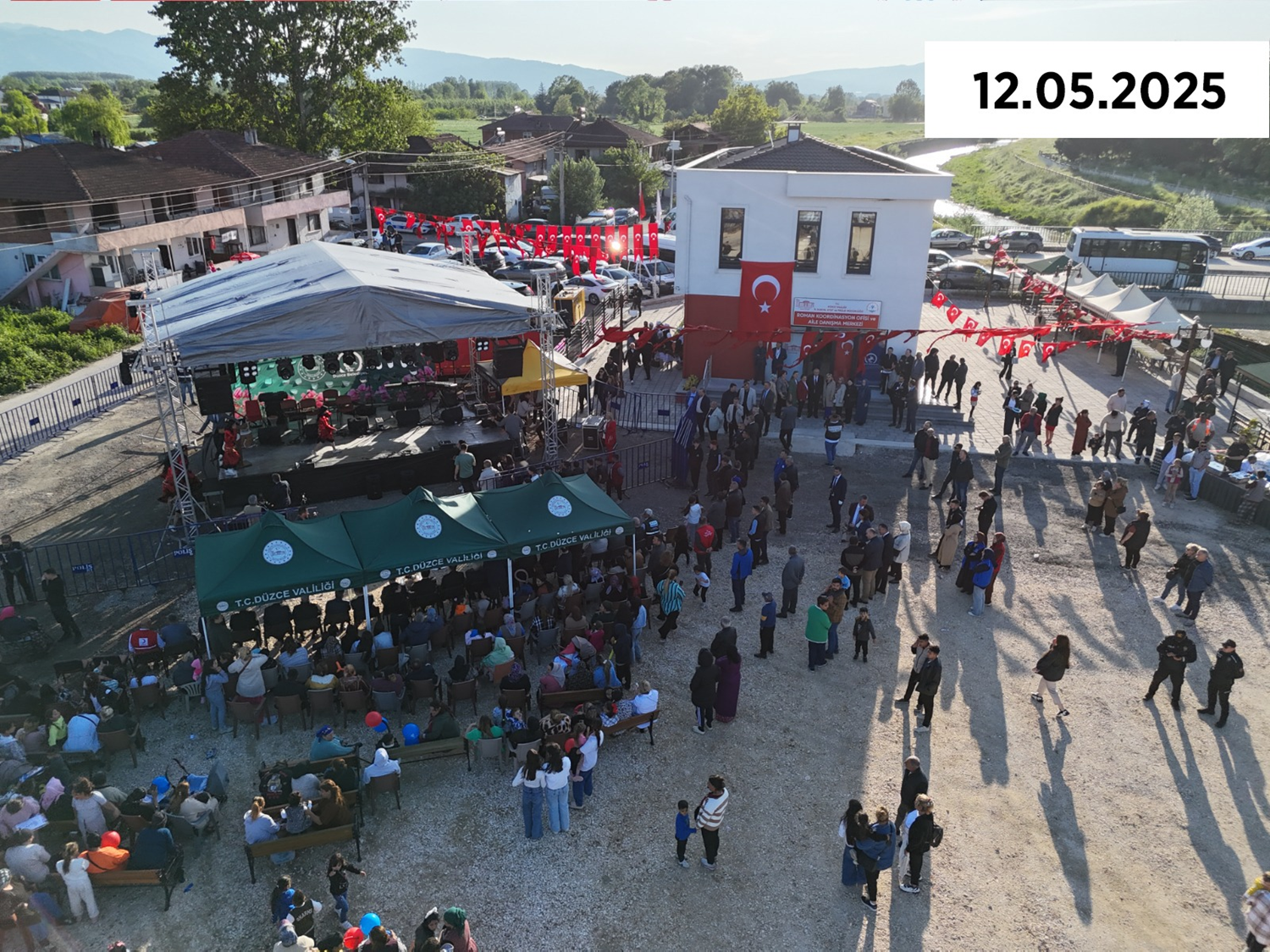 'Deprem yardımlarıyla merkez inşa edildi' iddialarına anında yalanlama