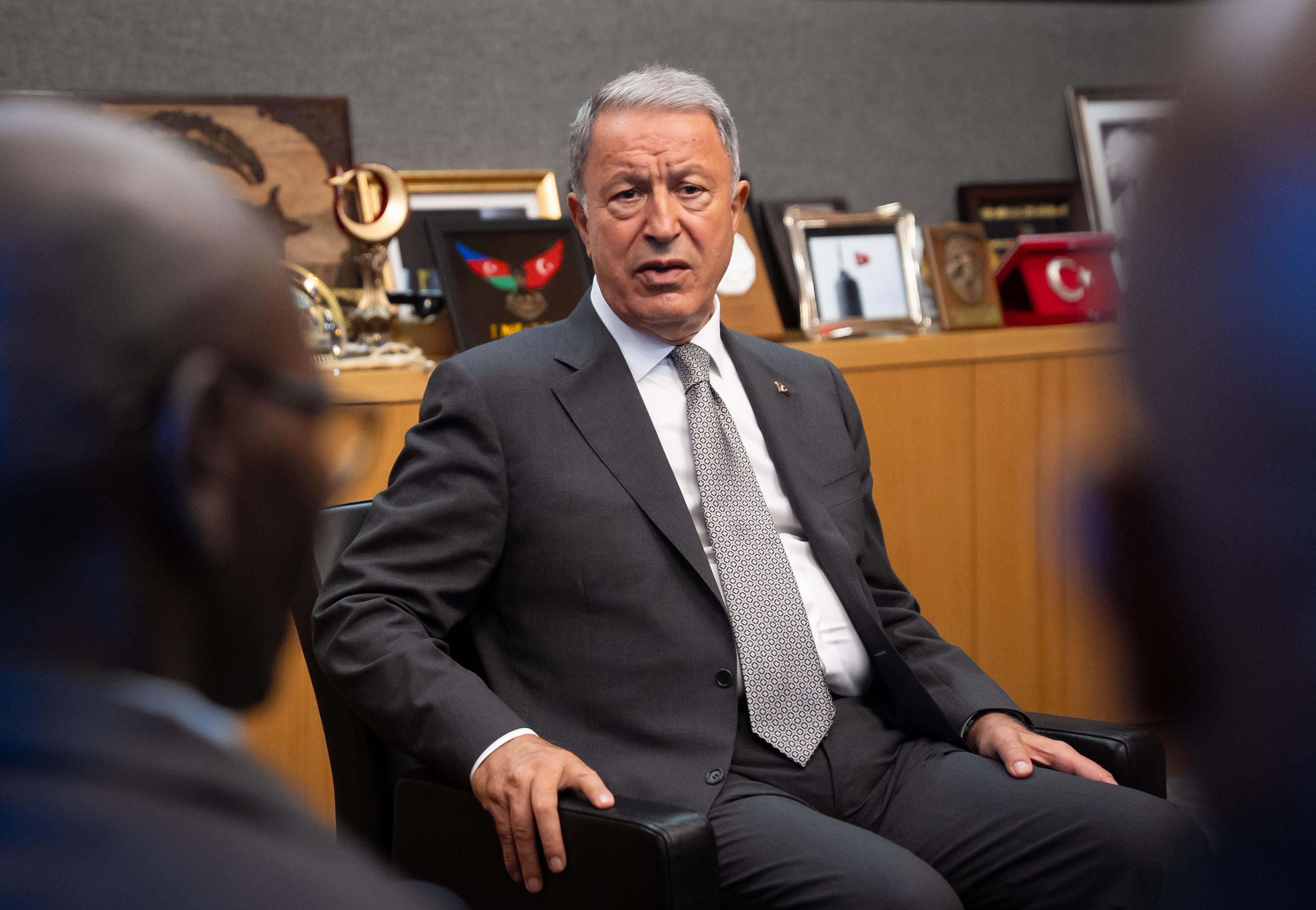 TBMM Milli Savunma Komisyonu Başkanı Akar: Milletimizi 40 yıllık terör belasından kurtaracağız