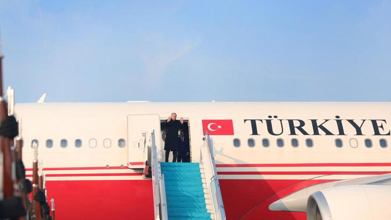 Cumhurbaşkanı Erdoğan, Azerbaycan'ın başkenti Bakü'ye gitti