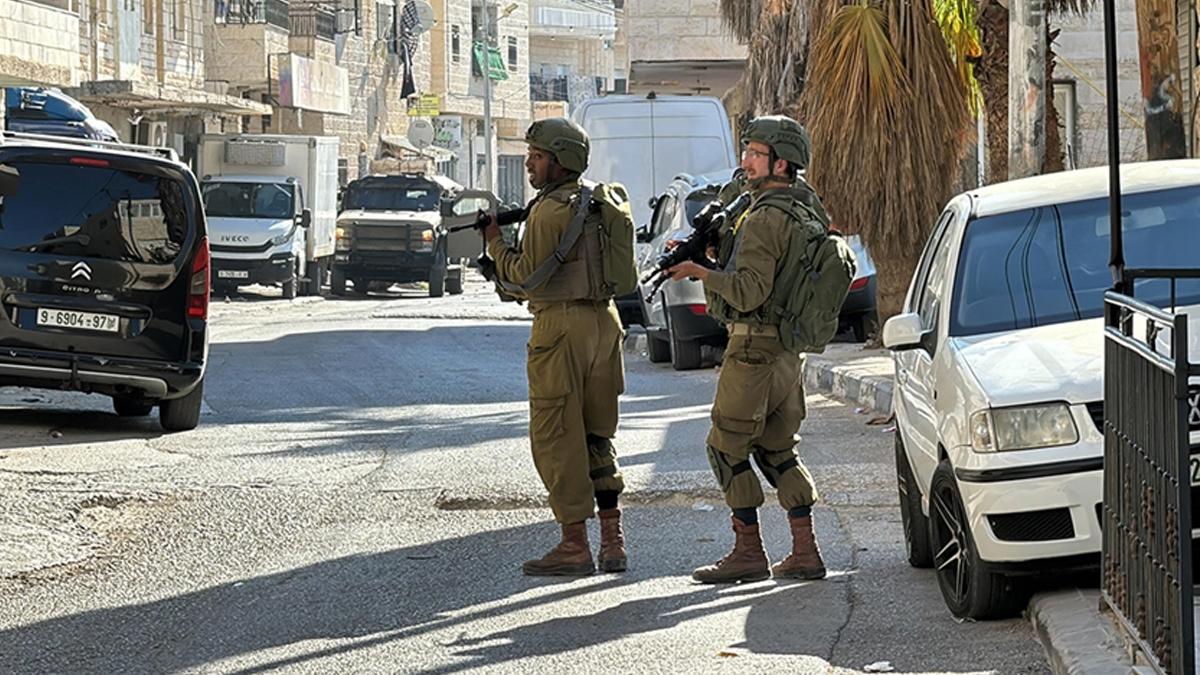 Batı Şeria'da bir Filistinli, İsrail askerleri tarafından öldürüldü