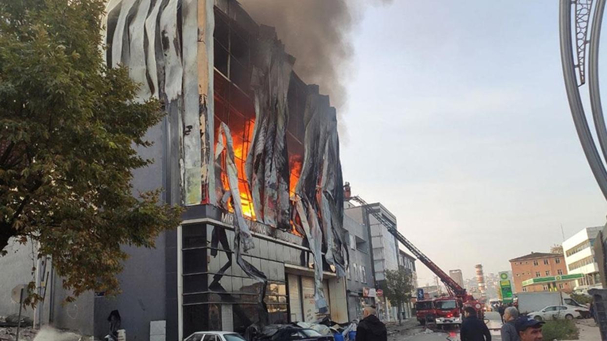 Parfüm deposunda facia: 6 can kaybı! 3 şüpheli hakkında gözaltı kararı 