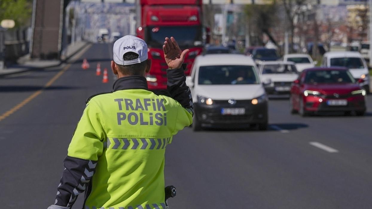 Ankara'da 10 Kasım Pazartesi günü bazı yollar trafiğe kapatılacak
