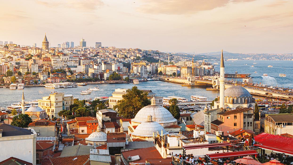 "Avrupa'da En Çok Gitmek İstenen Şehir" kategorisinde İstanbul'a altın madalya!