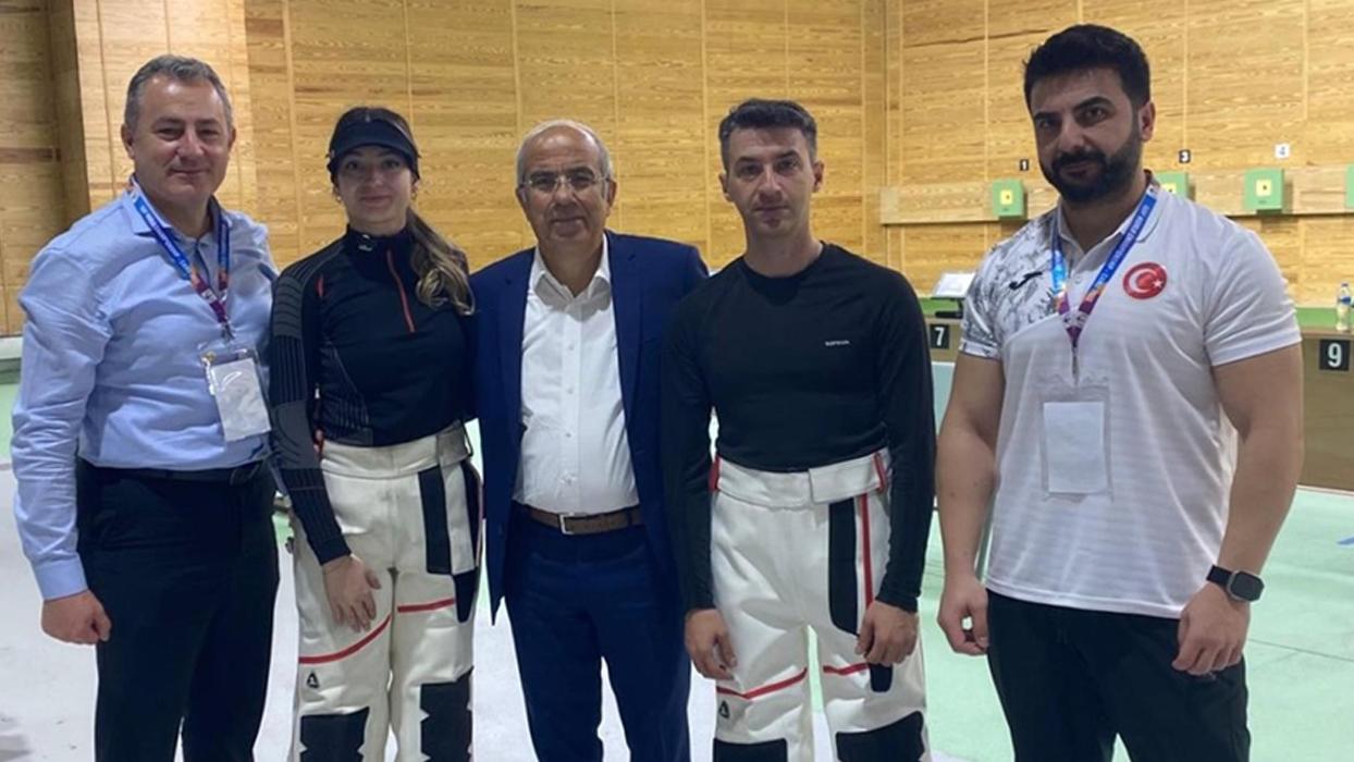 Milli atıcılar Damla Köse ile Mert Nalbant, dünya 3'üncüsü oldu