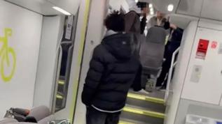 Genç model trende saldırıya uğradı! Şüpheli gözaltında