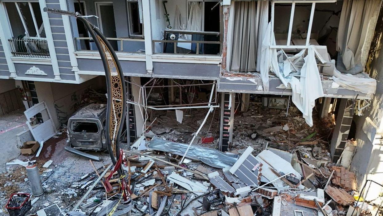 İzmir'de 5 kişinin öldüğü 63 kişinin yaralandığı patlamayla ilgili davada karar açıklandı