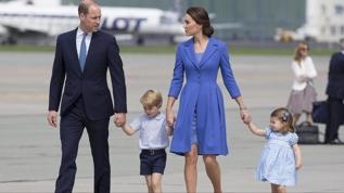 Kraliyet Ailesi'nden Akıllı Telefon Yasağı: "Tuğla Gibi Telefonlar Tercihimizdir!"