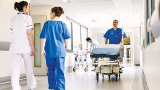 Özel hastanelere standart geliyor