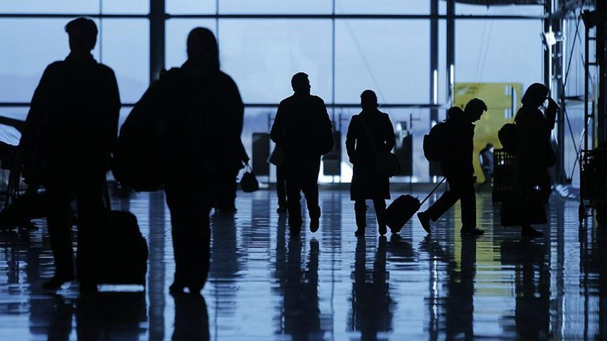 25 yaşındaki İsveçli gezgin 61 ülkeyi ziyaret etti ve dünyayı yeniden keşfetti