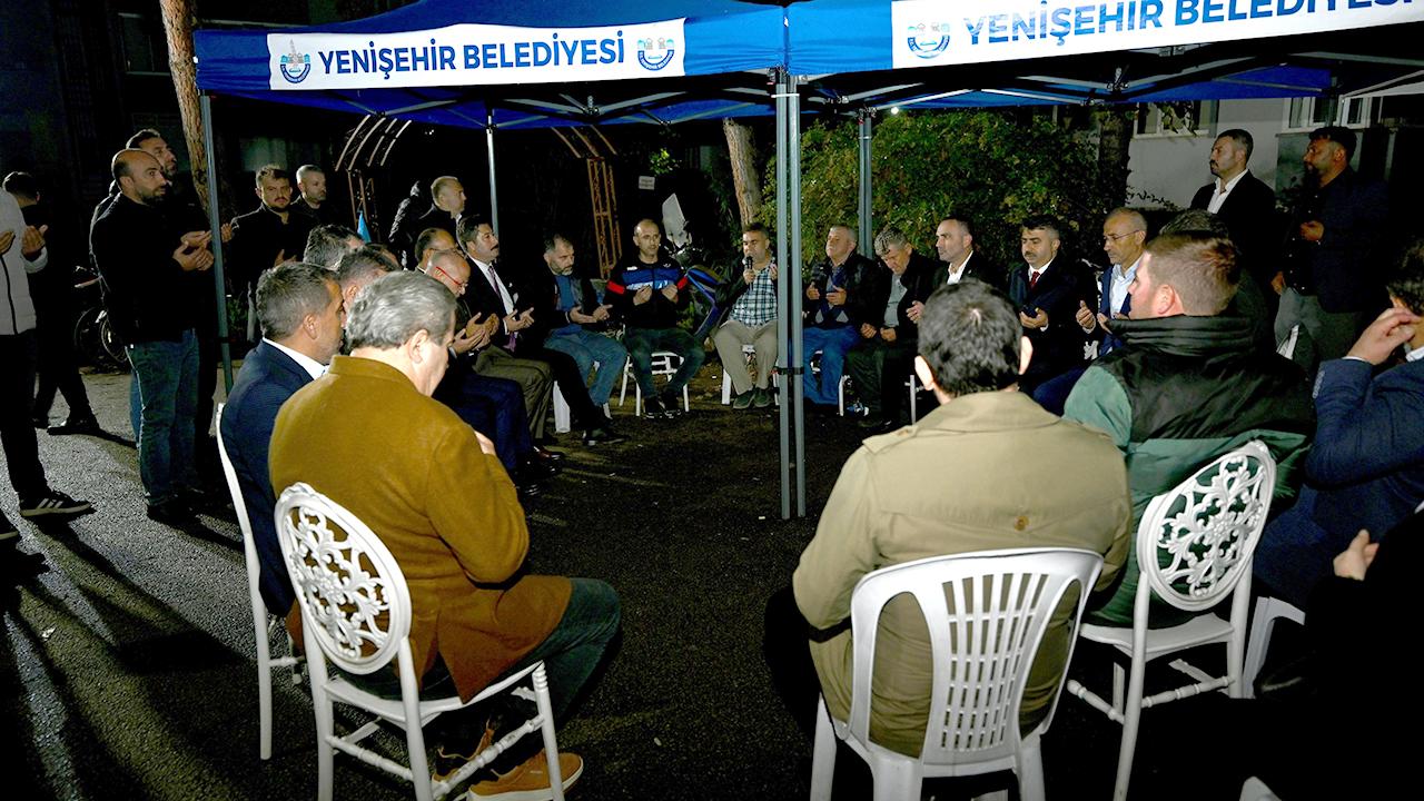 Gürcistan'da kargo uçağı düştü... AK Parti'den şehit ailesine ziyaret