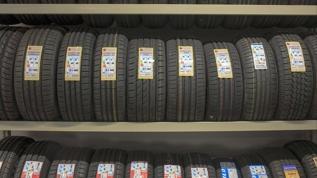 Otomobil lastiklerinde renkli şeritler ne anlama geliyor?