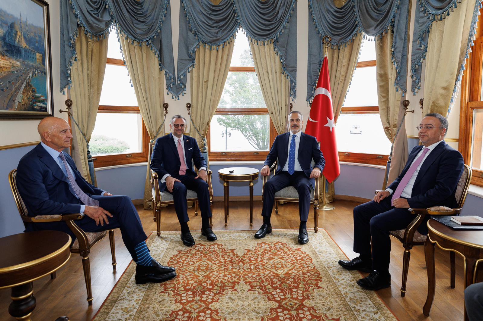 Trump ve Şara'nın Beyaz Saray zirvesi Suriye'nin yeni dönemini işaret ediyor