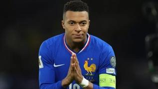 Kylian Mbappe, Cristiano Ronaldo ve Lionel Messi'yi solladı