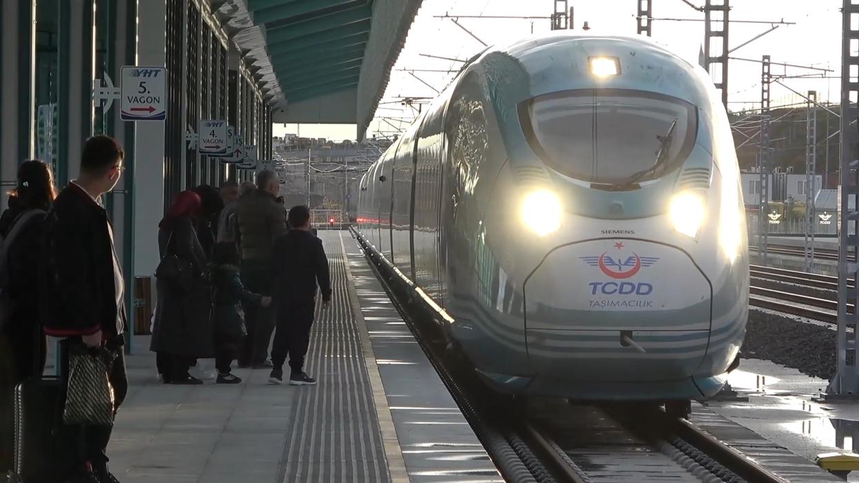 YHT hattı için geri sayım... Seyahat süresi 3 saat 30 dakikaya düşecek