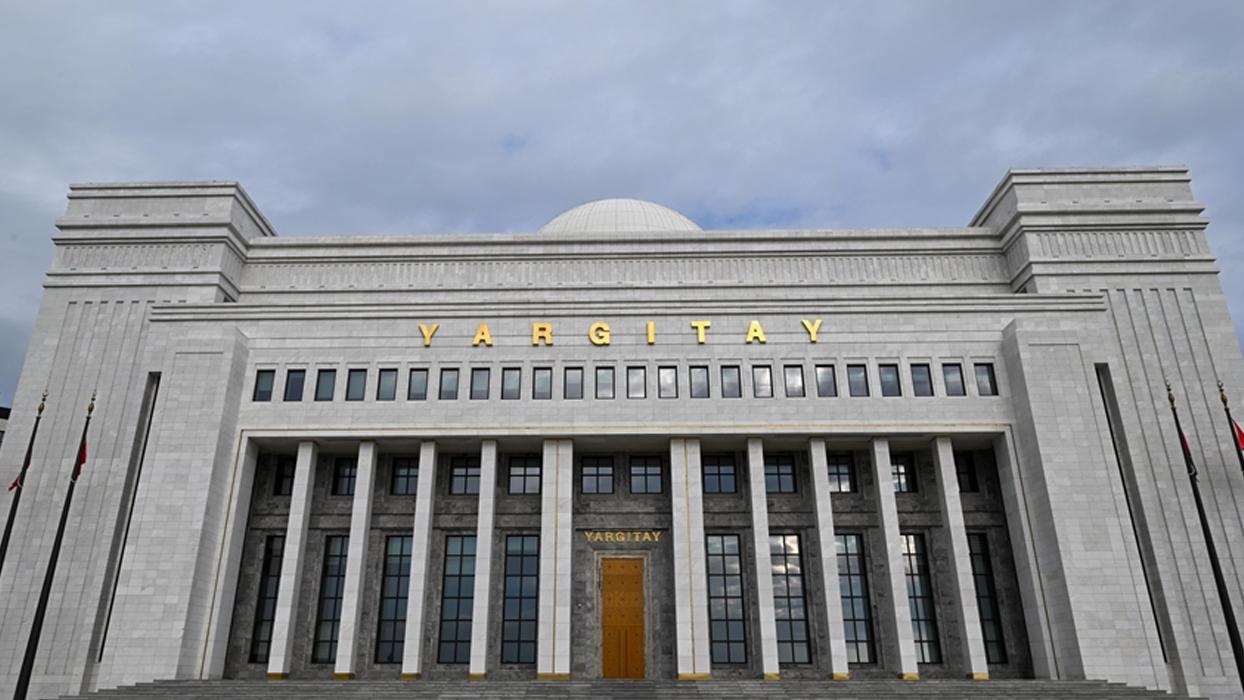 Yargıtay uygun buldu! Eski sevgilisinin fotoğraflarını paylaşan sanığa 2 yıl 1 ay hapis cezası