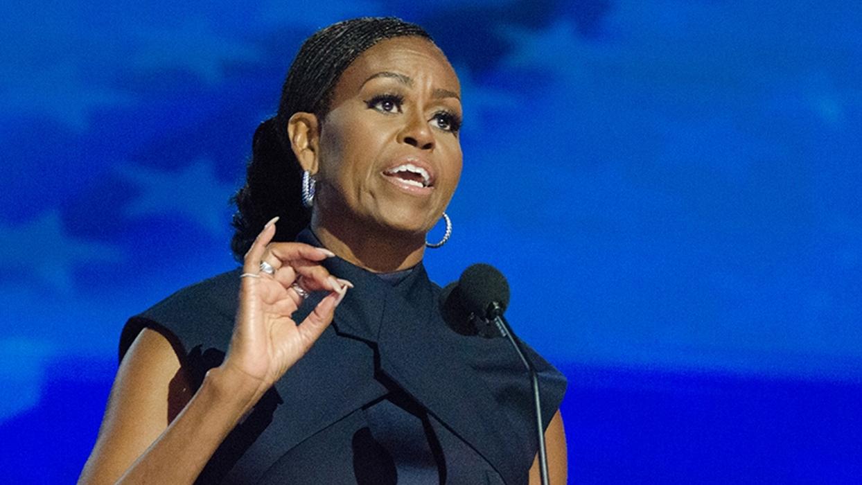 Michelle Obama, ABD'nin kadın bir başkana hazır olmadığını söyledi