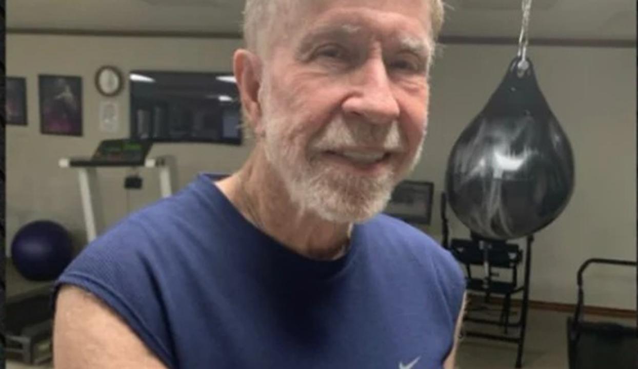 85 yaşındaki Chuck Norris'in sosyal medyada paylaştığı sır! Disiplin ve azim