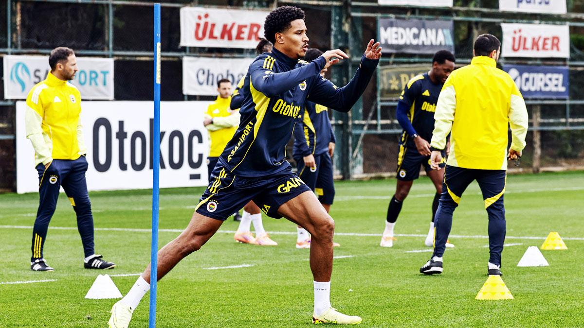 Fenerbahçe, Çaykur Rizespor maçının taktiğini çalıştı