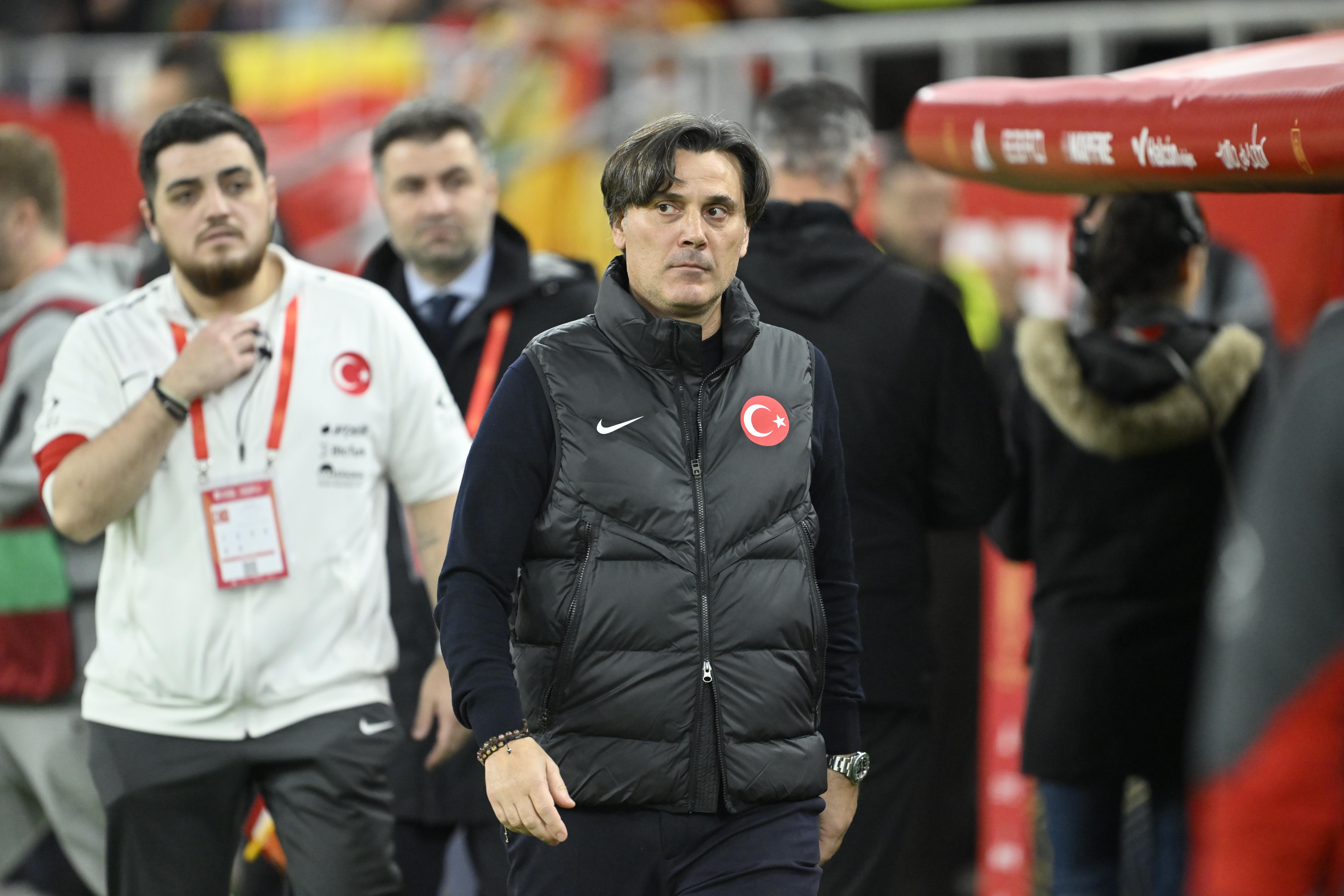 ''Futbolcularımızla gurur duyuyorum'' Vincenzo Montella, İspanya maçı sonrası konuştu