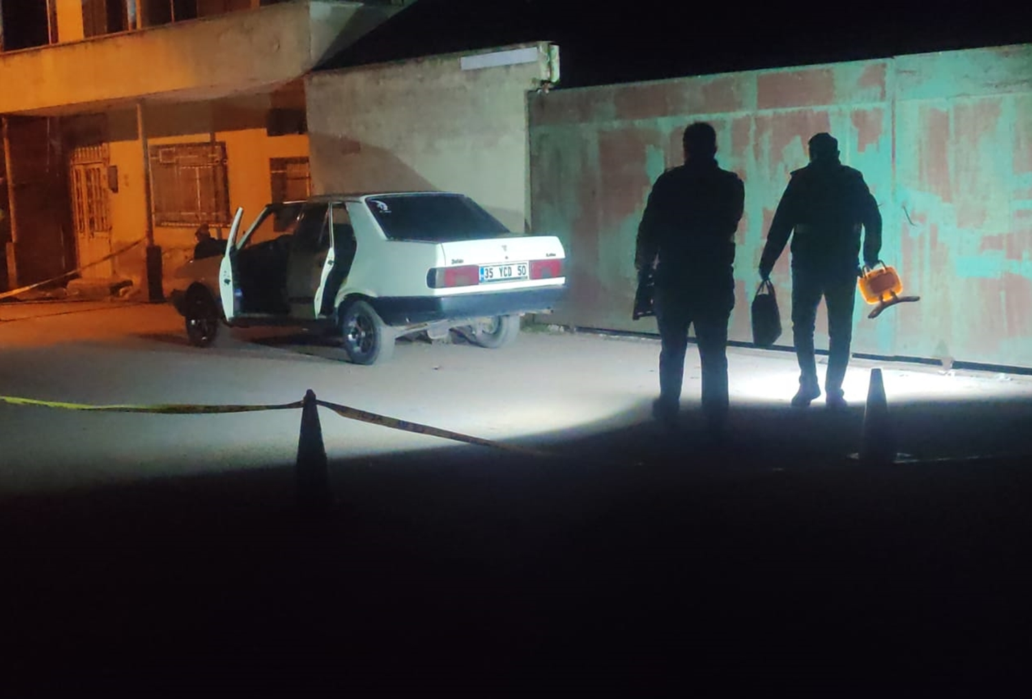 Silahlı kavgada bir kişi hayatını kaybetti