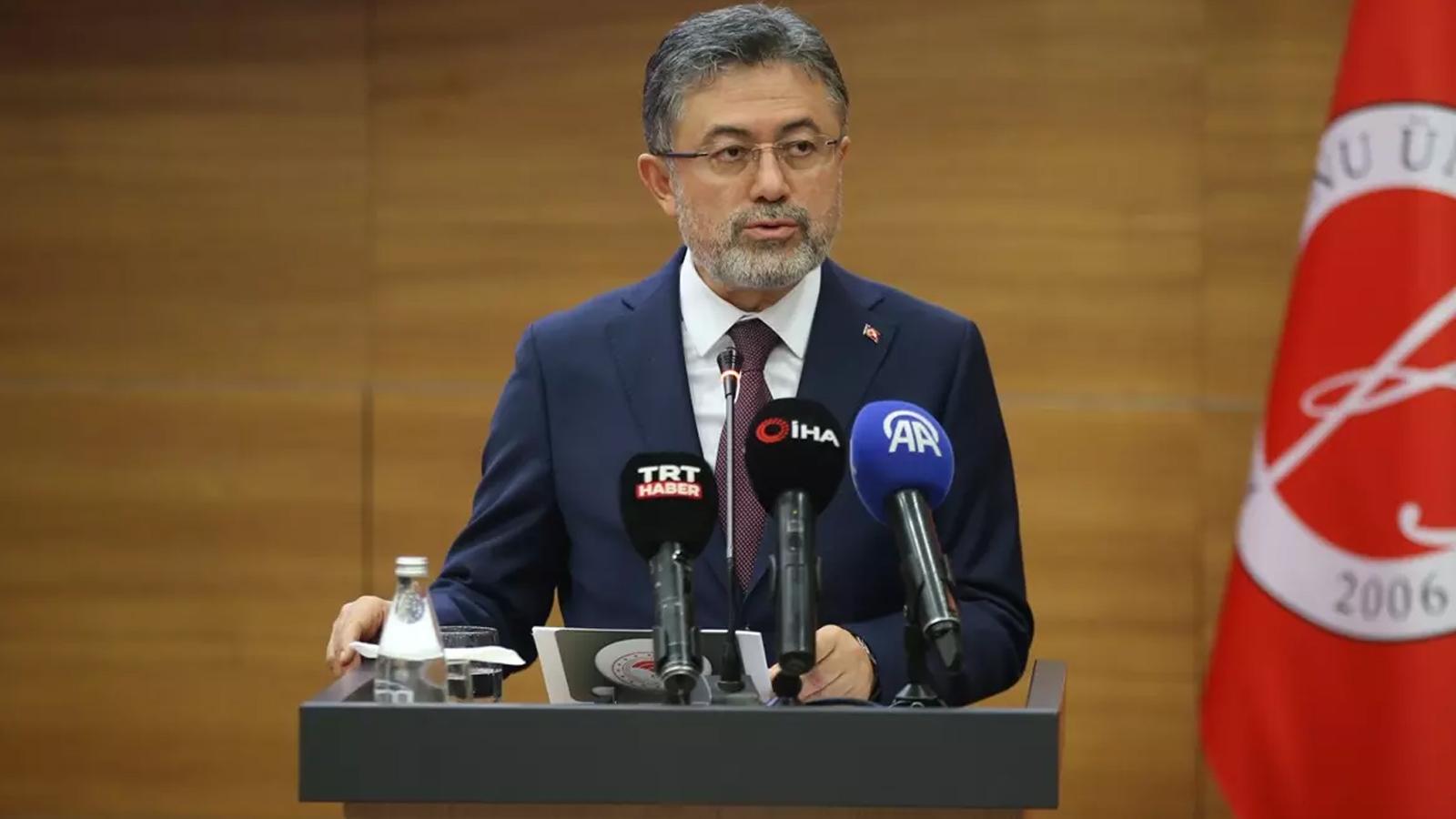 Zehirlenme vakaları... Bakan Yumaklı'dan Böcek ailesinin ölümüne ilişkin açıklama