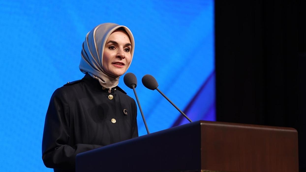 Bakan Göktaş: Ailesi güçlü olan milletler, en zorlu dönemlerden güçlenerek çıkar