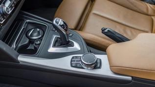 Otomobilde uzun süre geri gitmek neye yol açıyor?