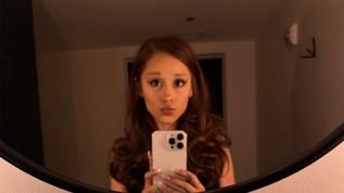 Ariana Grande hastalığını Instagram'da açıkladı