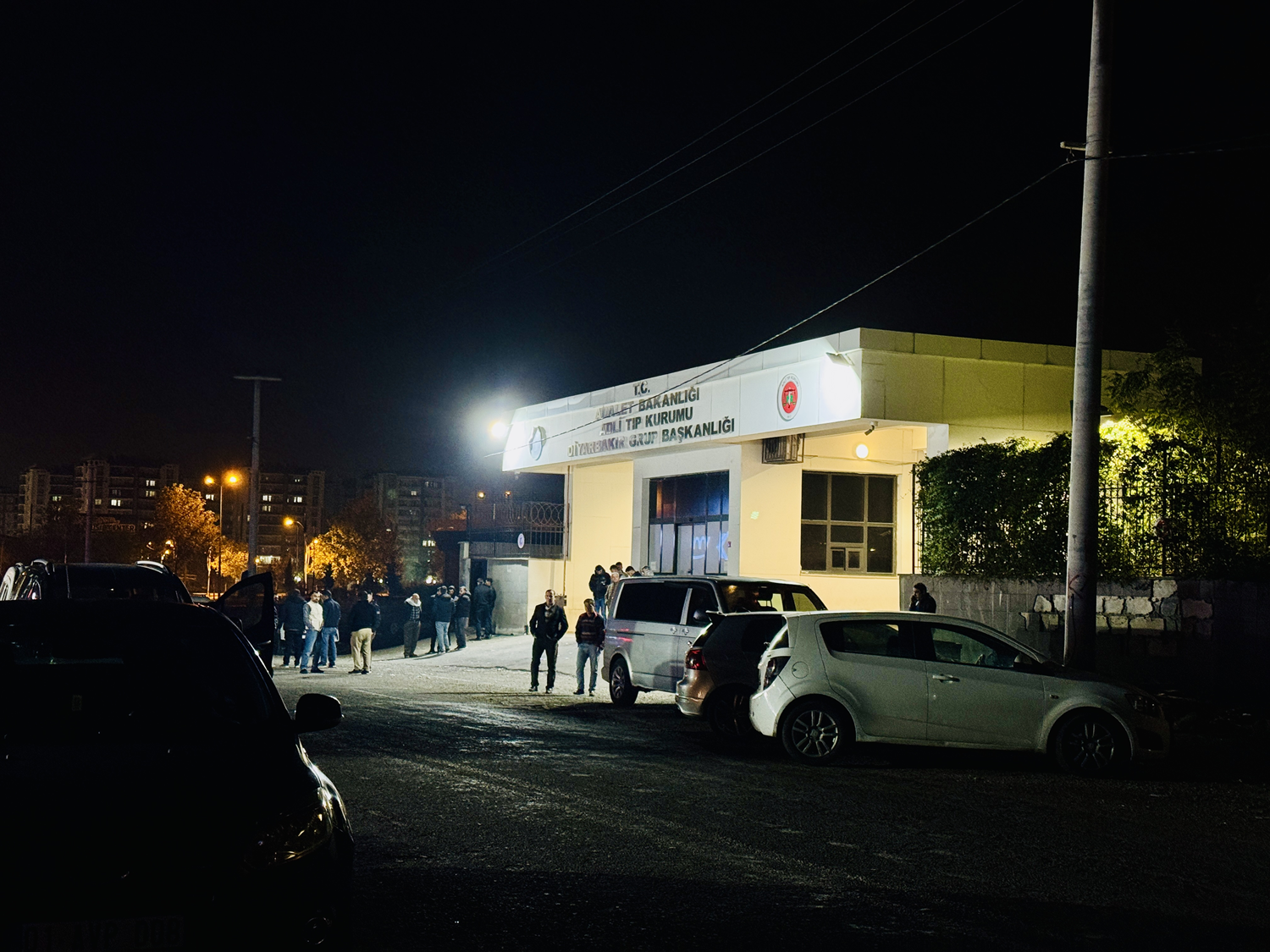 Diyarbakır'da düğün salonu çıkışında silahlı kavgada, 1 kişi öldü, 1 kişi yaralandı