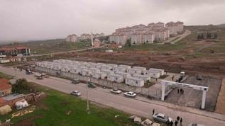 Sındırgı'da depremin yaraları sarılıyor: Geçici Yaşam Merkezi kuruldu