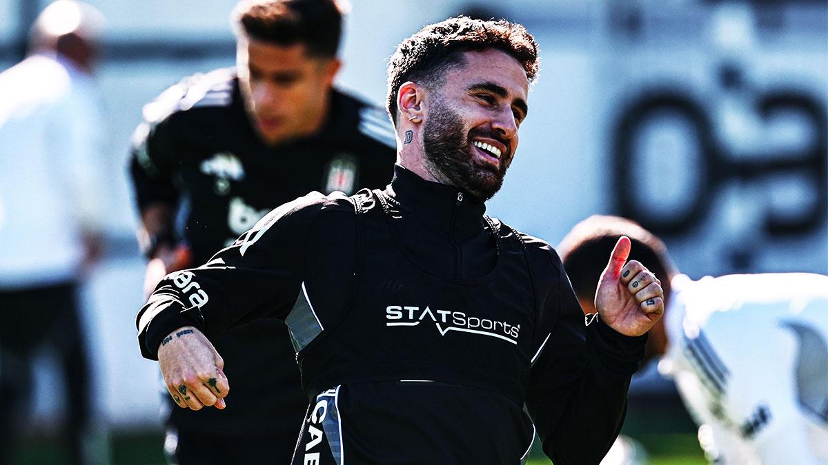 Transferde sürpriz gelişme! 2 kulüp Rafa Silva'nın peşinde