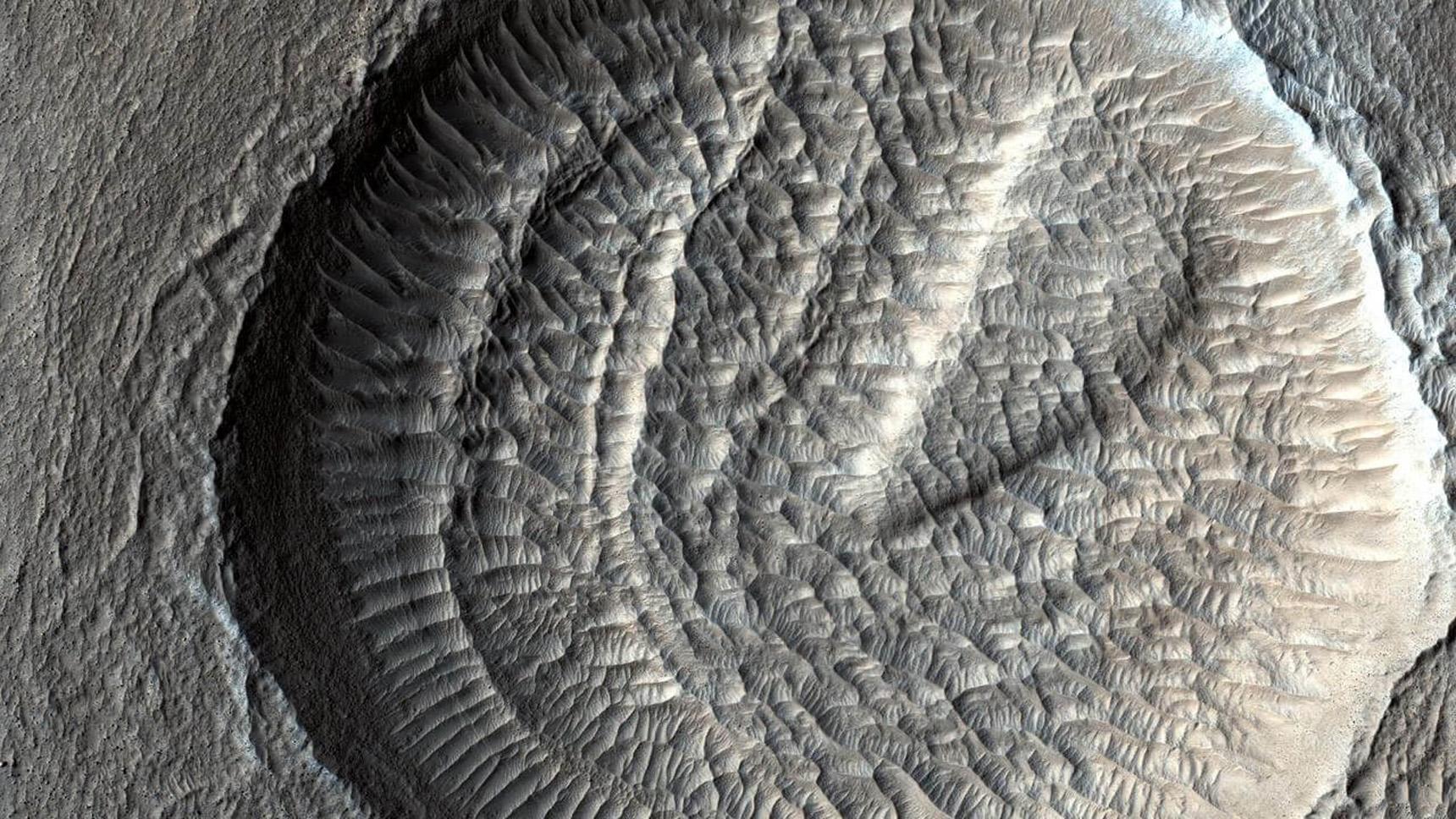 Mars'ın kraterde saklı olan milyonlarca yıllık rüzgar tarihi