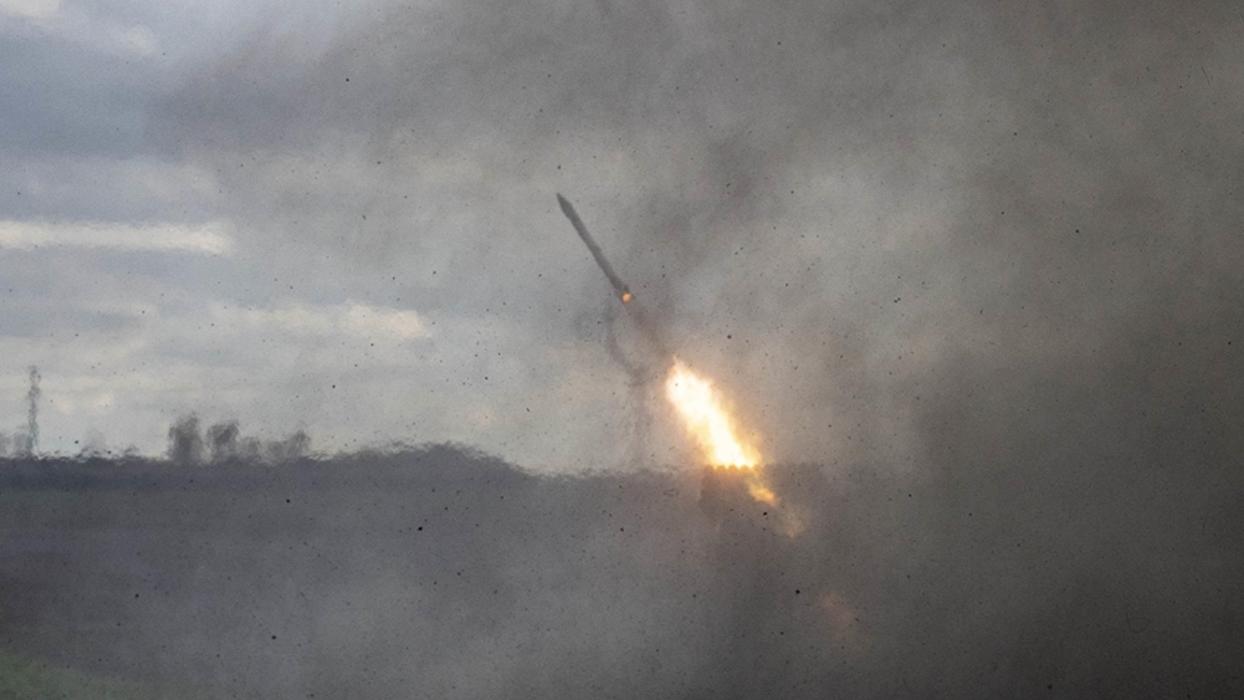 Ukrayna, Rusya'da uçak tamir fabrikası, İHA üretim tesisi ve 2 petrol tesisini hedef aldı