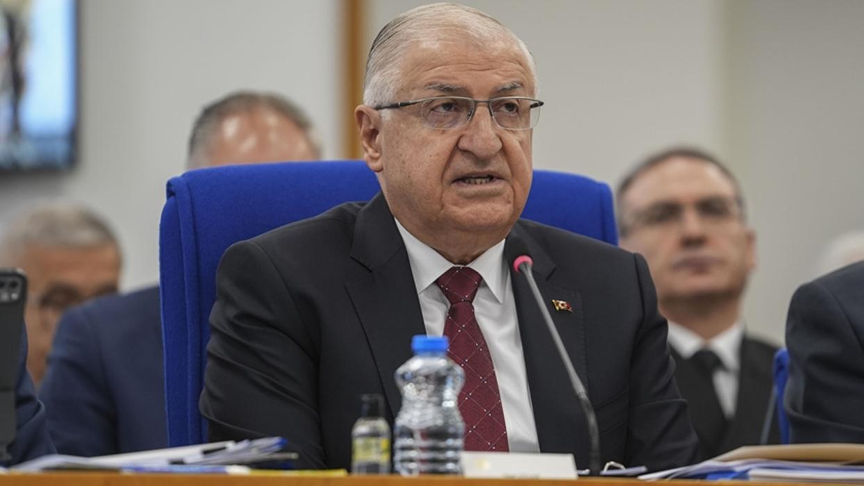 Milli Savunma Bakanı Güler: Terörle mücadelemiz tavizsiz bir şekilde devam etmektedir