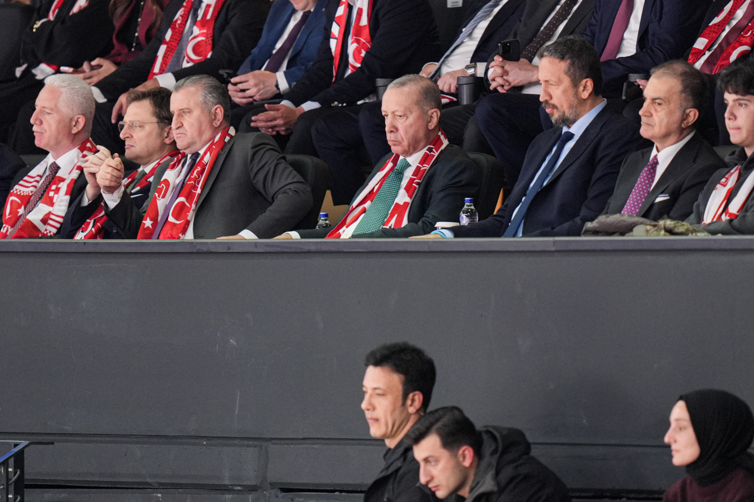 Cumhurbaşkanı Erdoğan, A Milli Erkek Basketbol Takımı ile Bosna Hersek karşılaşmasını izledi